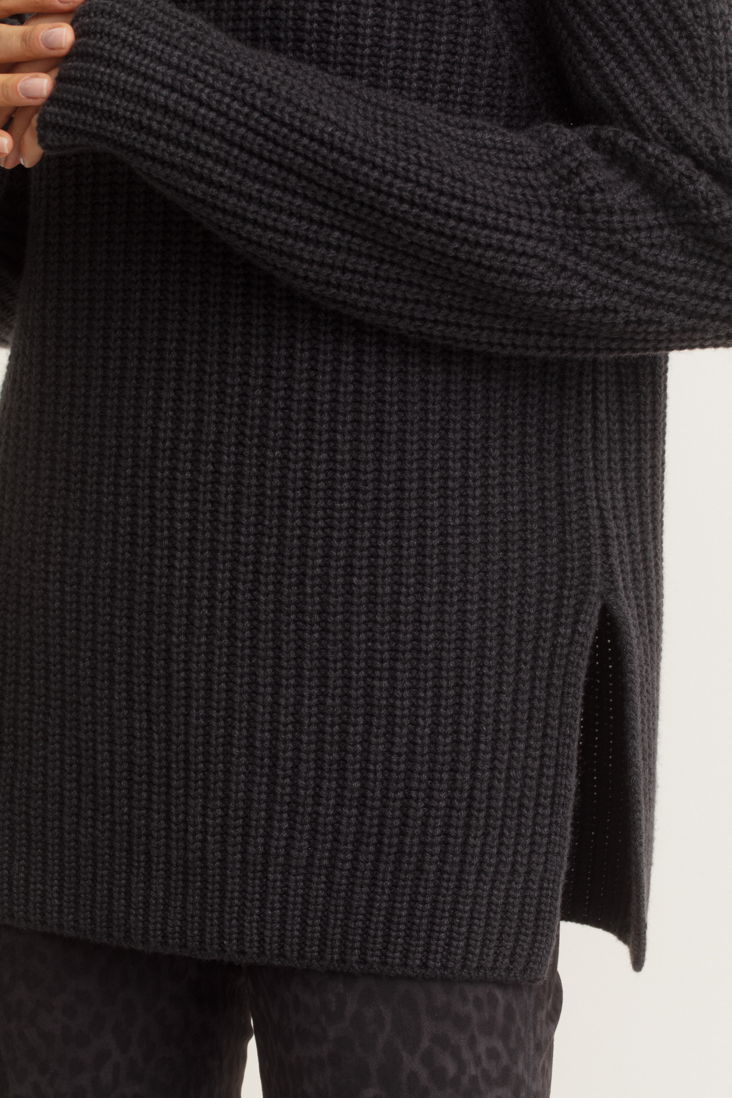 Stonewashed Cashmere Pullover