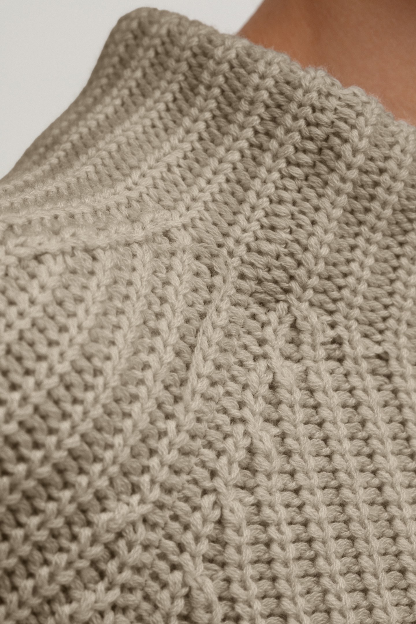 Stonewashed Cashmere Pullover